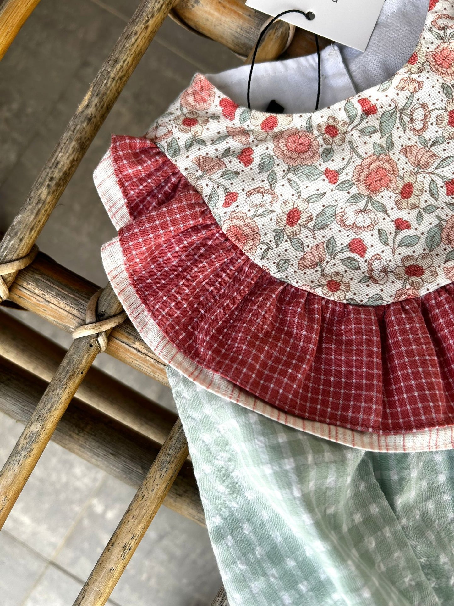 VESTIDO MENINA